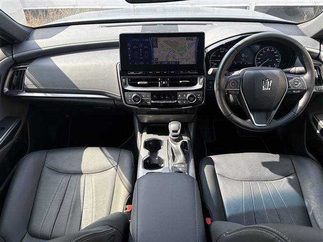 TOYOTA CROWN SEDAN HYBRID 4 2021 Image 31