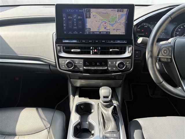 TOYOTA CROWN SEDAN HYBRID 4 2021 Image 31