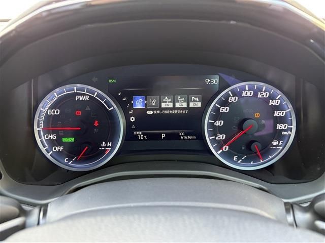 TOYOTA CROWN SEDAN HYBRID 4 2018 Image 31