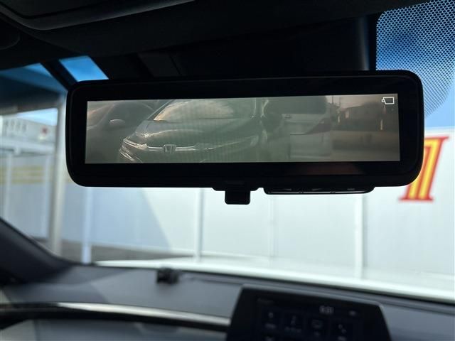 TOYOTA CROWN SEDAN HYBRID 4 2018 Image 31