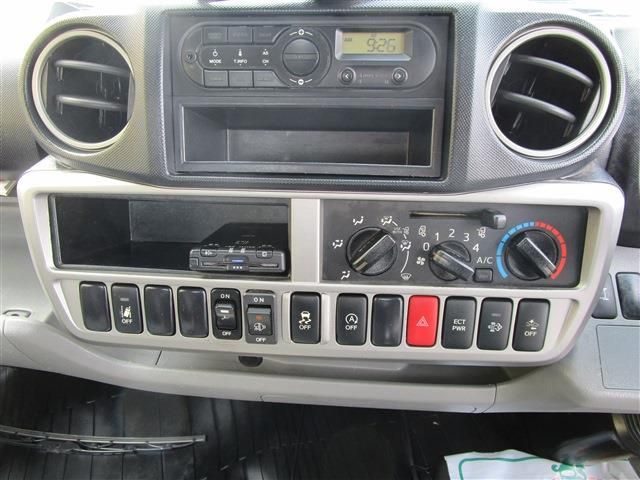 TOYOTA DYNA 2019 Image 31