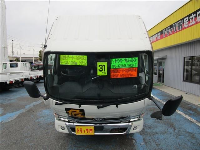 TOYOTA DYNA 2019 Image 31