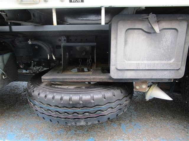 TOYOTA DYNA 2019 Image 31