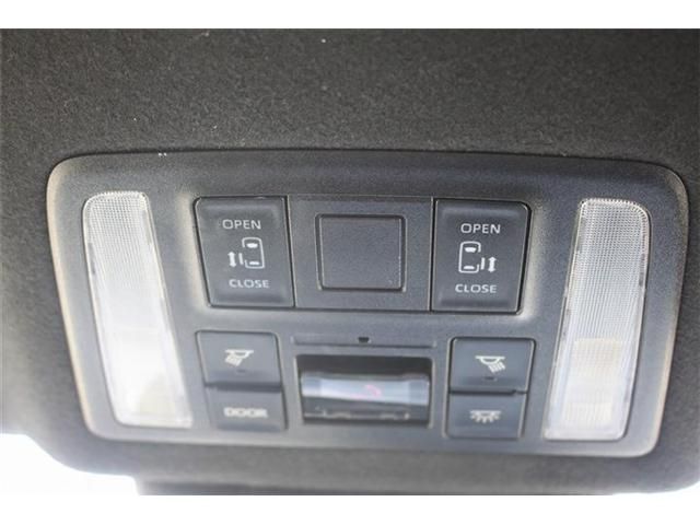 TOYOTA VOXY HYBRID 2023 Image 31