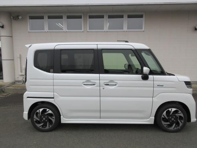 SUZUKI SPACIA CUSTOM 4WD 2025 Image 31
