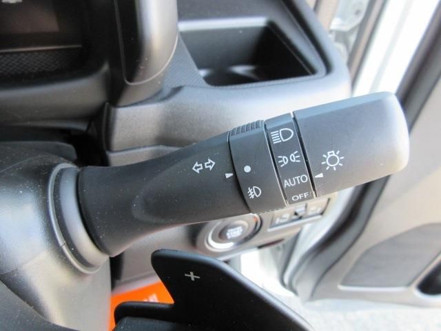 SUZUKI SPACIA CUSTOM 4WD 2025 Image 31