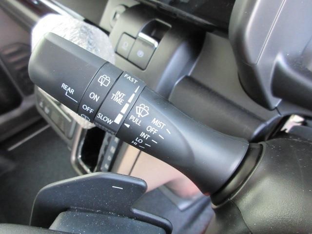 SUZUKI SPACIA CUSTOM 4WD 2025 Image 31