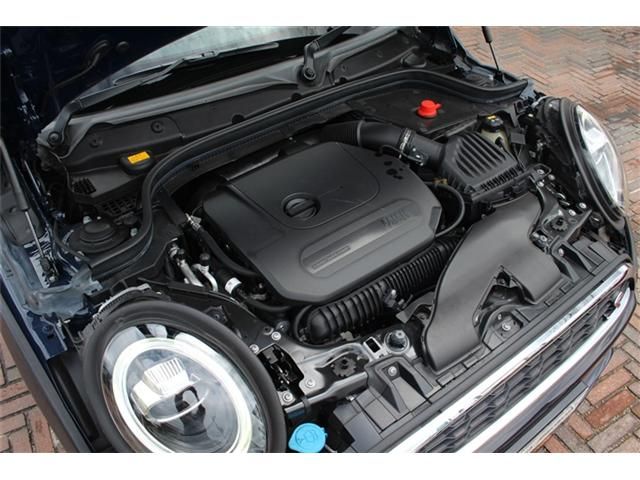 BMW MINI COOPER S 2019 Image 31