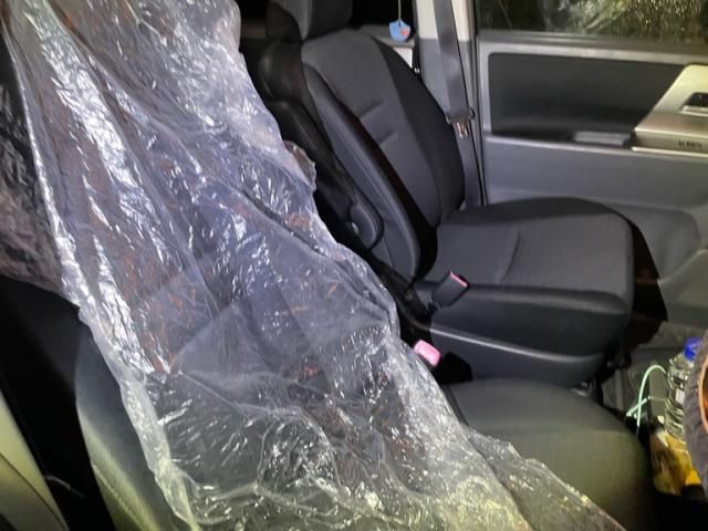 TOYOTA VOXY 2009 Image 31