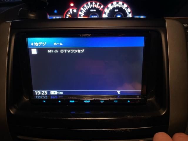 TOYOTA VOXY 2009 Image 31