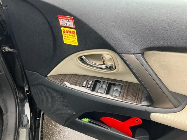 TOYOTA AVENSISWAGON 2014 Image 31