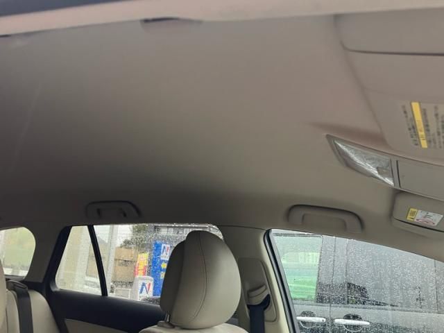 TOYOTA AVENSISWAGON 2014 Image 31