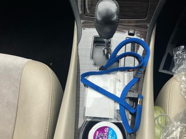 TOYOTA AVENSISWAGON 2014 Image 31