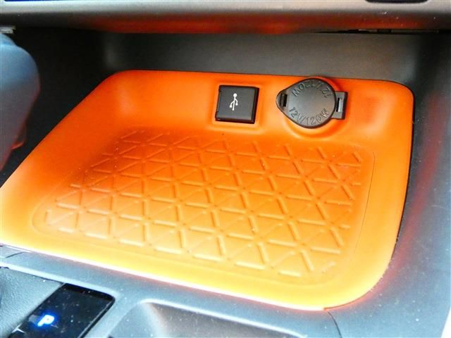 TOYOTA RAV4 4WD 2021 Image 31