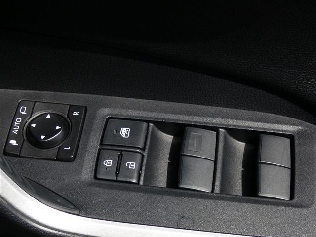 TOYOTA RAV4 4WD 2021 Image 31