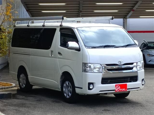 TOYOTA HIACE VAN 2WD 2020 Image 31