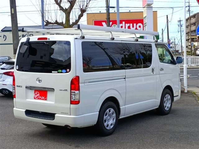 TOYOTA HIACE VAN 2WD 2020 Image 31