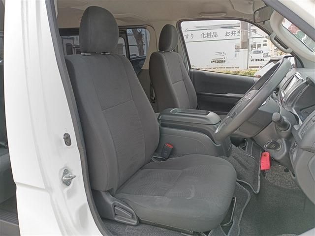 TOYOTA HIACE VAN 2WD 2020 Image 31