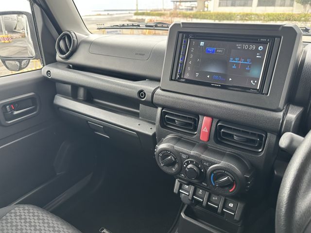 SUZUKI JIMNY 4WD 2023 Image 31