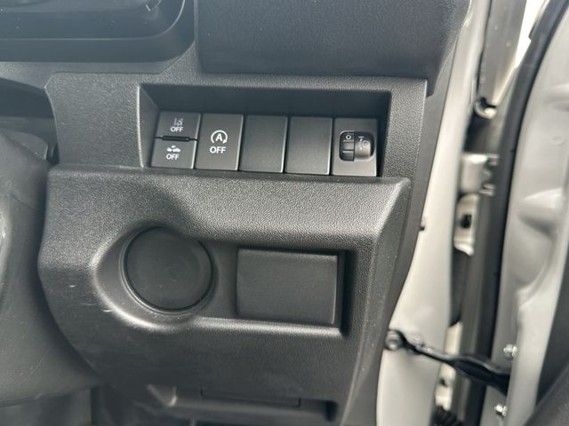 SUZUKI JIMNY 4WD 2023 Image 31