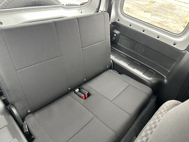 SUZUKI JIMNY 4WD 2023 Image 31