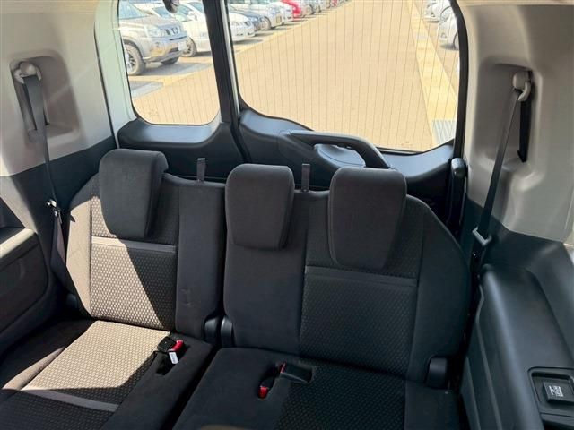 HONDA STEPWAGON SPADA HYBR 2021 Image 31