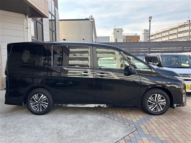 NISSAN SERENA  WG 2024 Image 31
