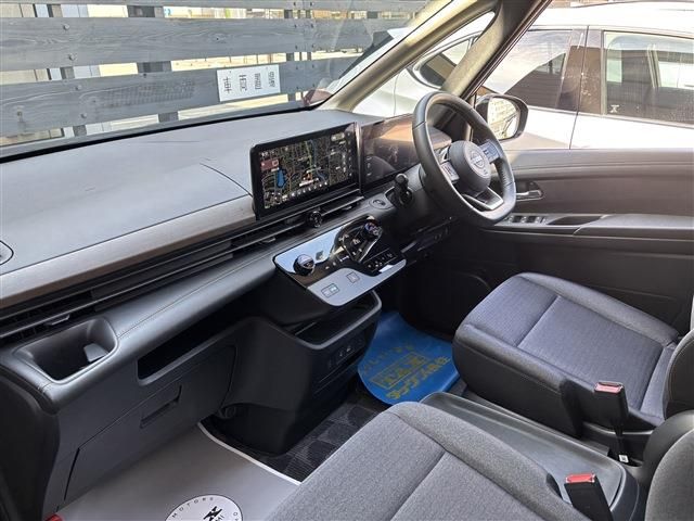 NISSAN SERENA  WG 2024 Image 31