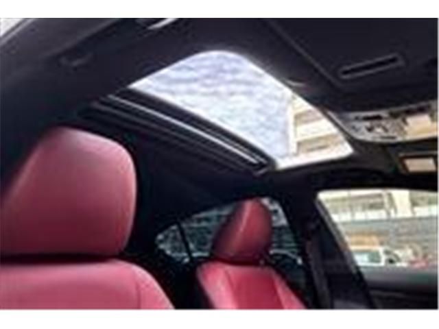 TOYOTA LEXUS IS300H 2021 Image 31