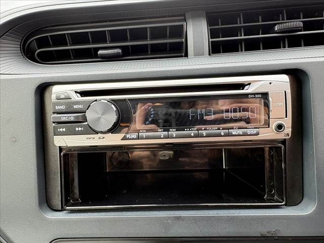 TOYOTA AQUA 2021 Image 31