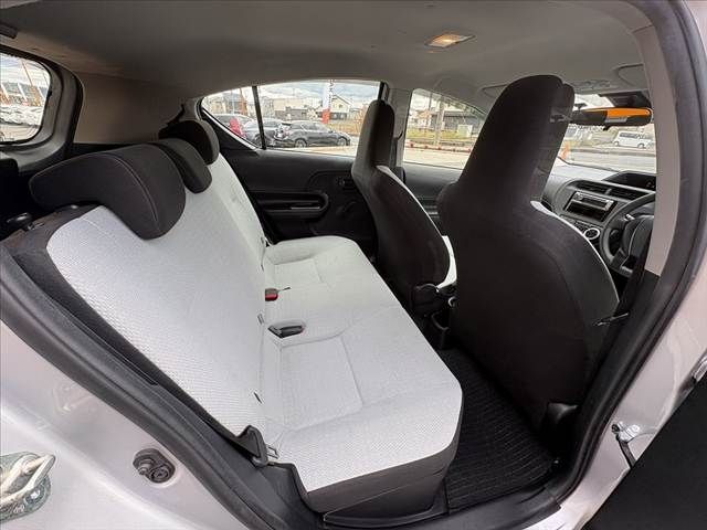 TOYOTA AQUA 2021 Image 31