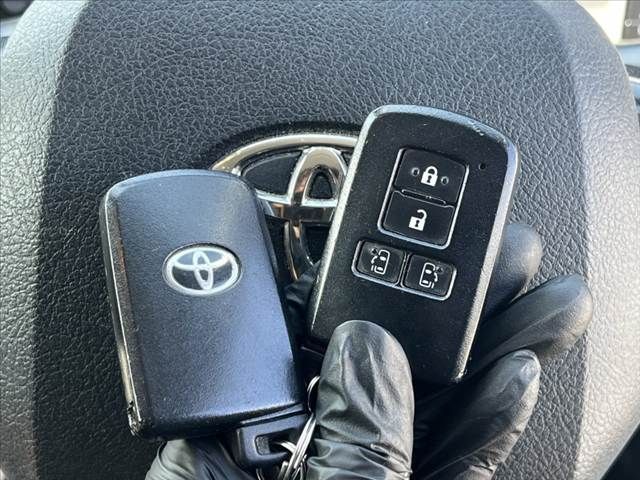 TOYOTA SIENTA 2016 Image 31