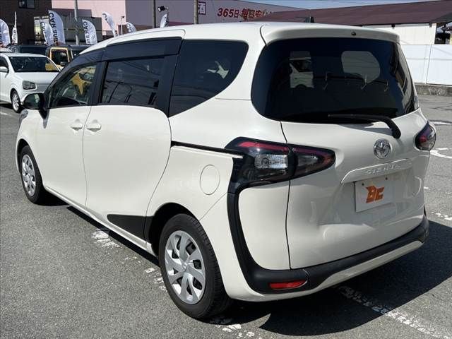 TOYOTA SIENTA 2016 Image 31