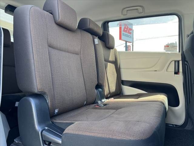 TOYOTA SIENTA 2016 Image 31