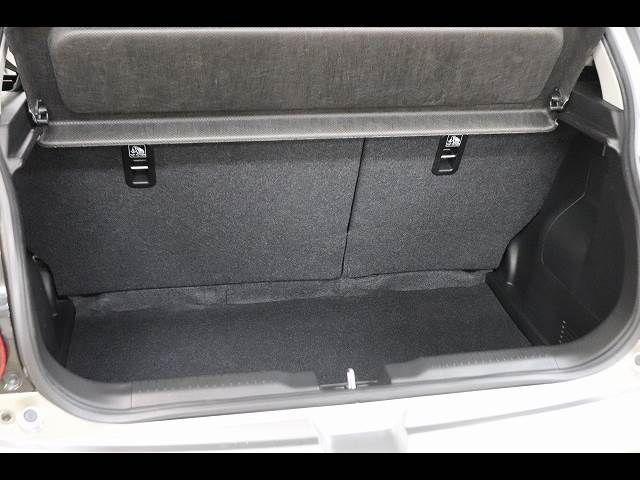 SUZUKI SWIFT 2023 Image 31