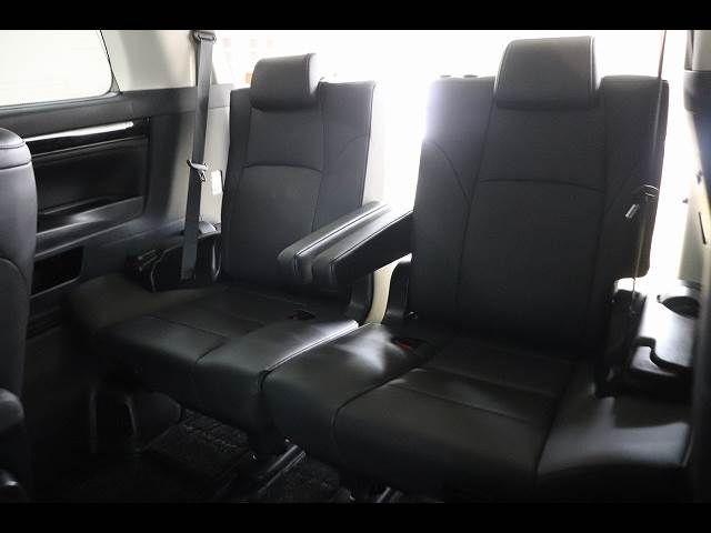 TOYOTA ALPHARD 2021 Image 31