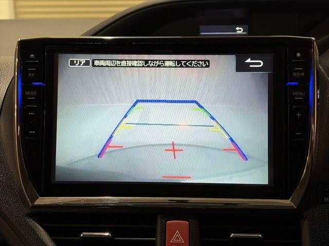 TOYOTA VOXY 2014 Image 31