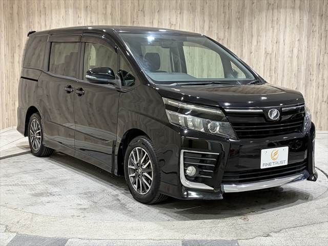 TOYOTA VOXY 2014 Image 31