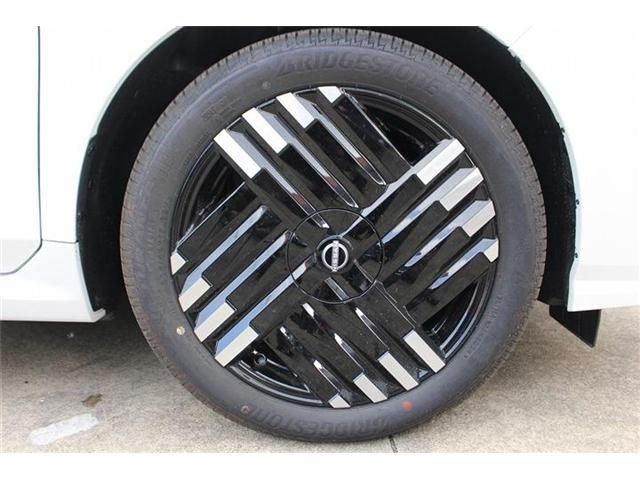 NISSAN AURA 2025 Image 31