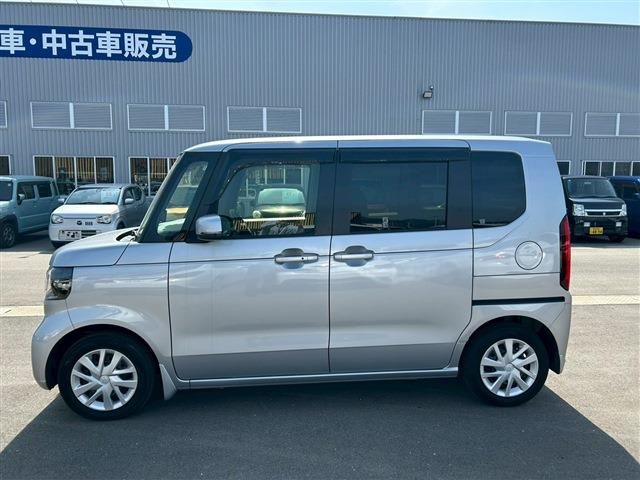 HONDA N BOX 2025 Image 31