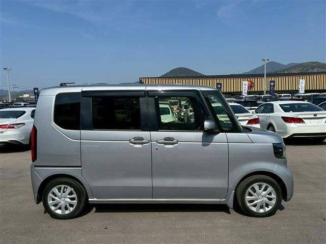 HONDA N BOX 2025 Image 31