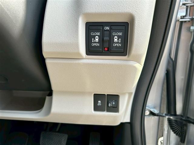 HONDA N BOX 2025 Image 31