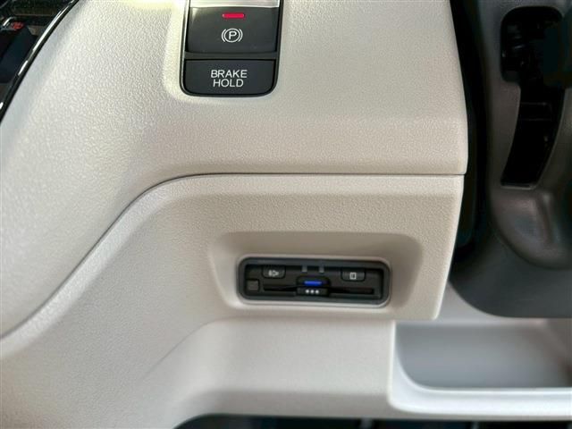 HONDA N BOX 2025 Image 31