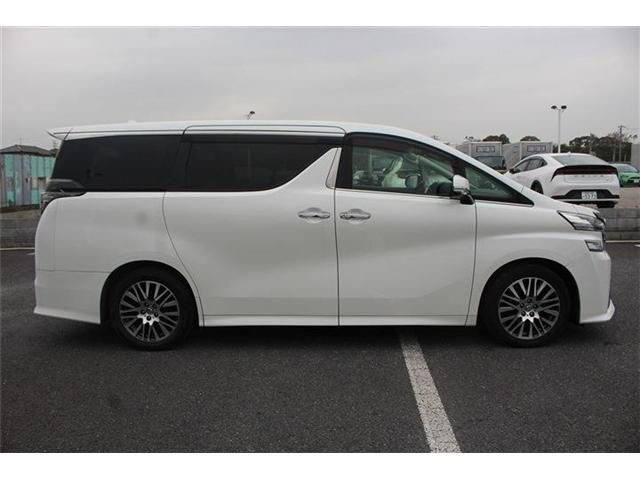 TOYOTA VELLFIRE 2015 Image 31