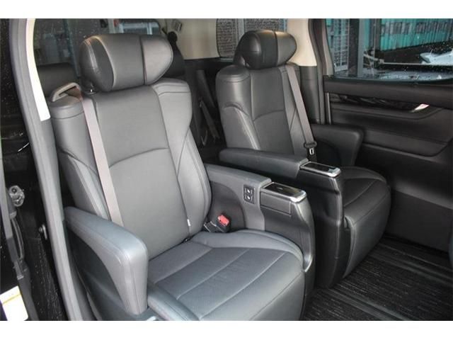 TOYOTA ALPHARD 2020 Image 31