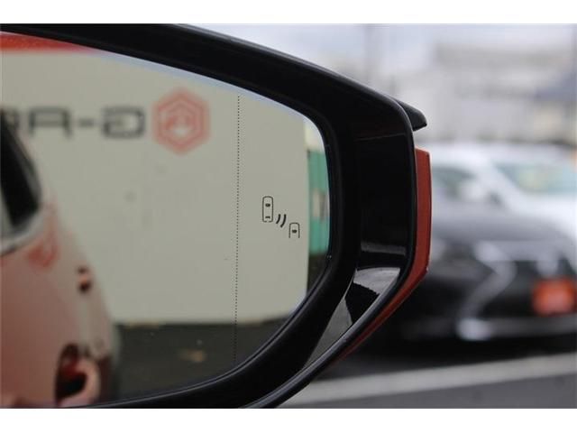 TOYOTA LEXUS UX300E 2022 Image 31