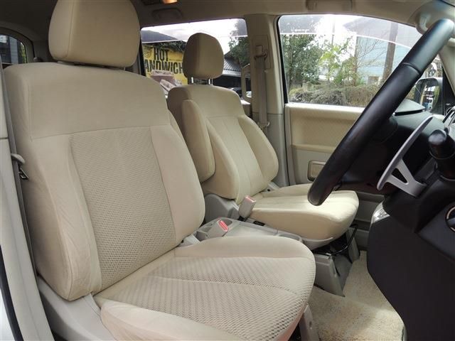 MITSUBISHI DELICA D:5 4WD 2009 Image 31