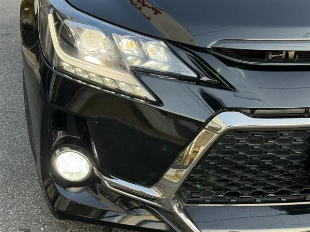 TOYOTA MARK X 2013 Image 31