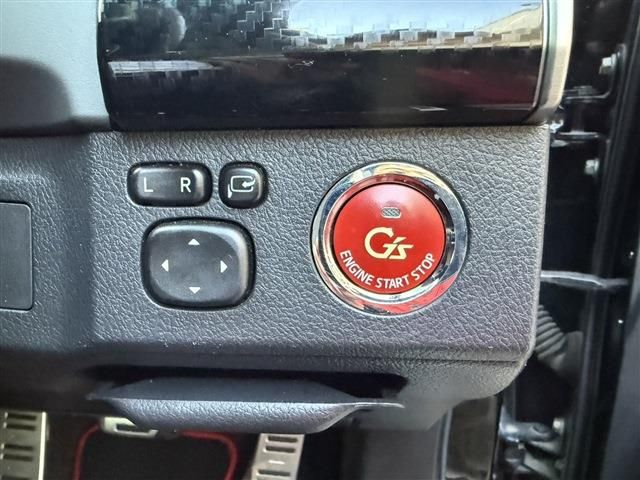 TOYOTA MARK X 2013 Image 31