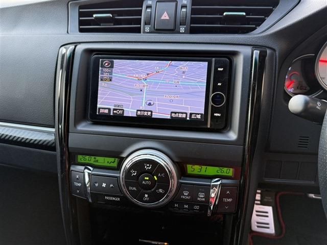 TOYOTA MARK X 2013 Image 31